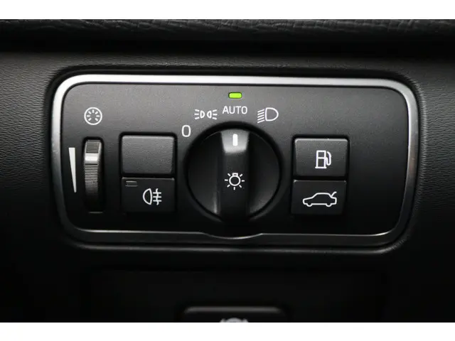 Volvo XC60 2.0 T5 FWD Summum 2014 Benzine 31