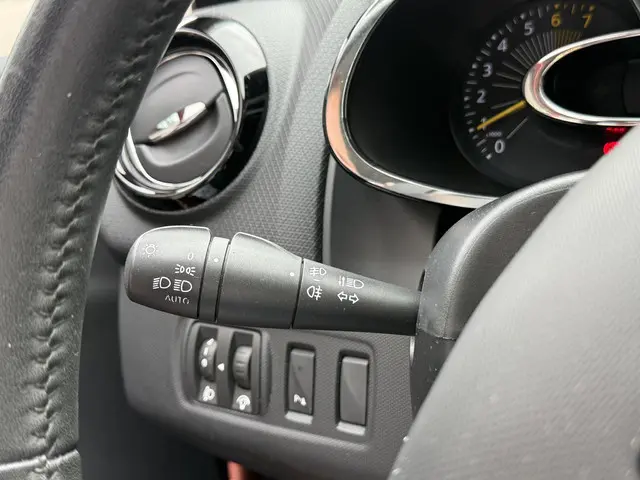 Renault Clio 1.2 16V Dynamique 2014 Benzine 11