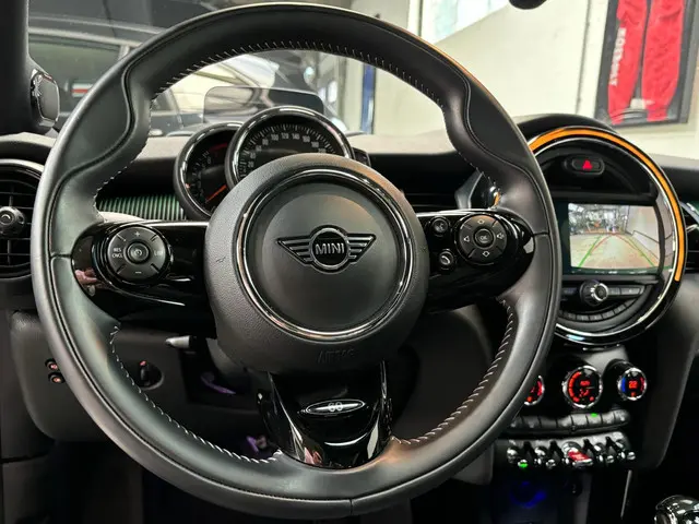 MINI Cooper S Mini 2.0 60 Years Edition 2019 Benzine 18