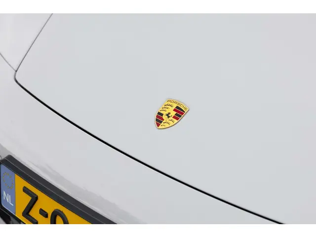 Porsche 911 3.0 Carrera GTS 2022 Benzine 104