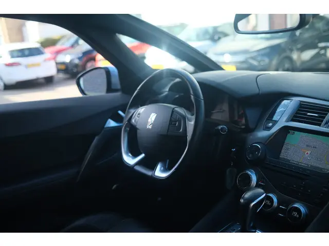 Citroën DS5 THP 155 Executive Automaat-6 2013 Benzine 27