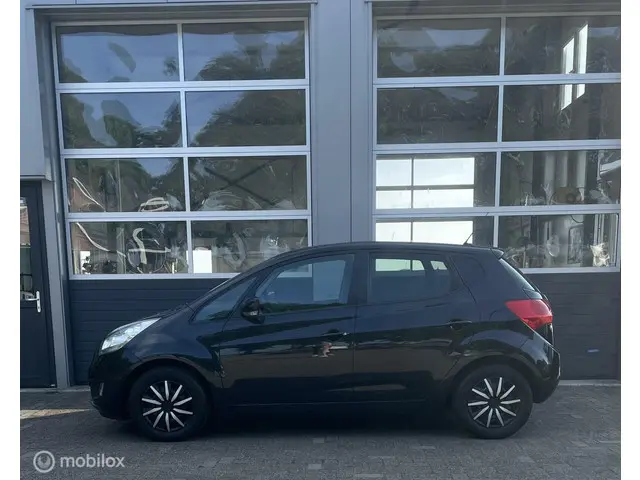 Kia Venga 1.4 CVVT Vibe 2015 Benzine 7