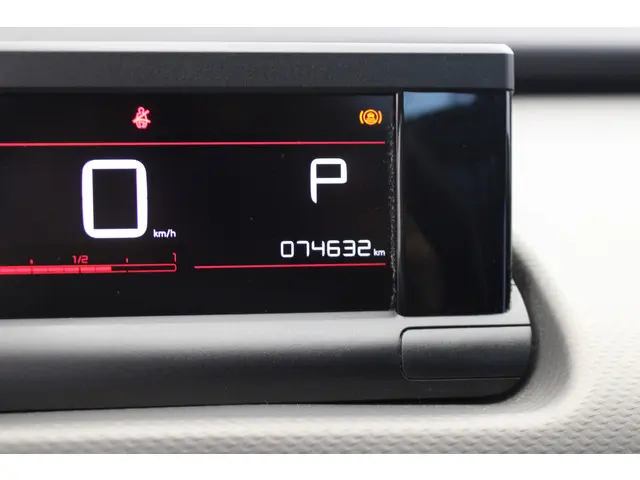 Citroën C4 Cactus 1.2 PureTech Feel 2019 Benzine 20