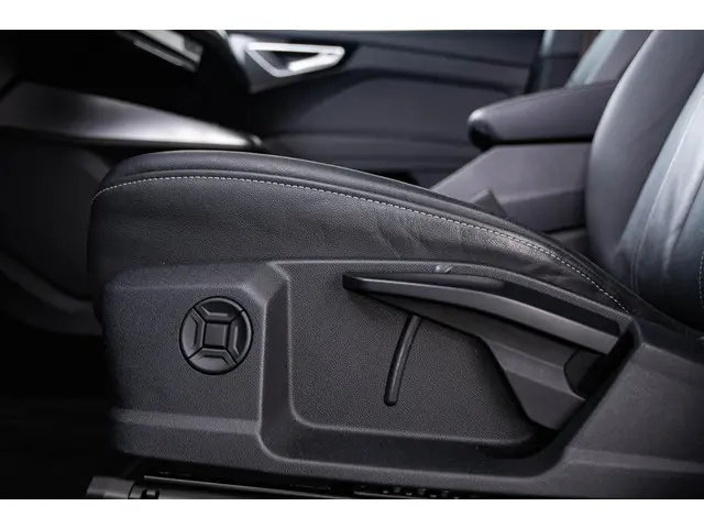 Audi Q4 e-tron 40 Edition 77 kWh 2022 Elektrisch 19