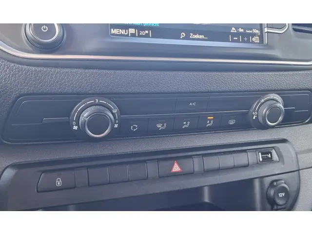 Toyota ProAce Shuttle 1.5 D-4D Cool Long 2022 Diesel 9