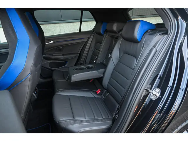Volkswagen Golf 2.0 TSI R 4Motion 2022 Benzine 27