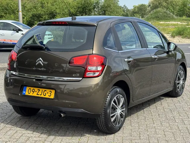 Citroën C3 1.2 VTi Coll. Light 2012 Benzine 7