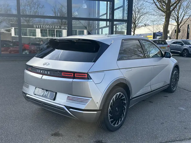 Hyundai IONIQ 5 Lounge 77kWh 2025 Elektrisch 4