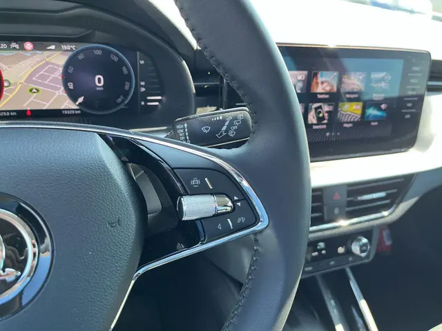 Škoda Scala 1.0 TSI Selection 2023 Benzine 11