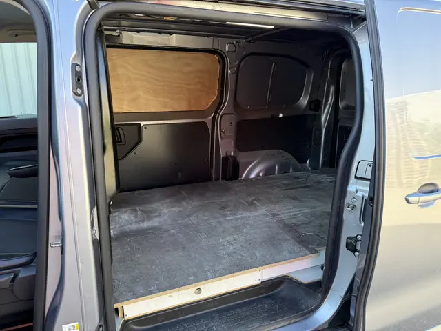 Citroën Jumpy 2.0 BlueHDI 180 M Driver 2021 Diesel 9
