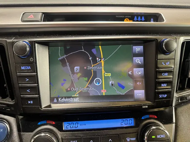 Toyota RAV4 2.5 Hybrid AWD Style 2017 Hybride Benzine 20