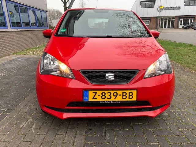 SEAT Mii 1.0 Reference 2014 Benzine 6
