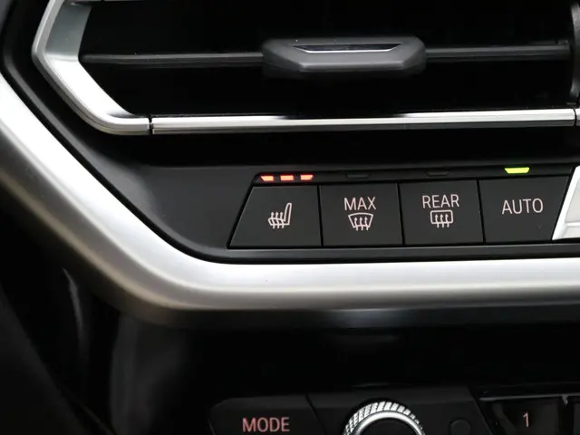 BMW X3 xDrive30e 2022 Hybride Benzine 19