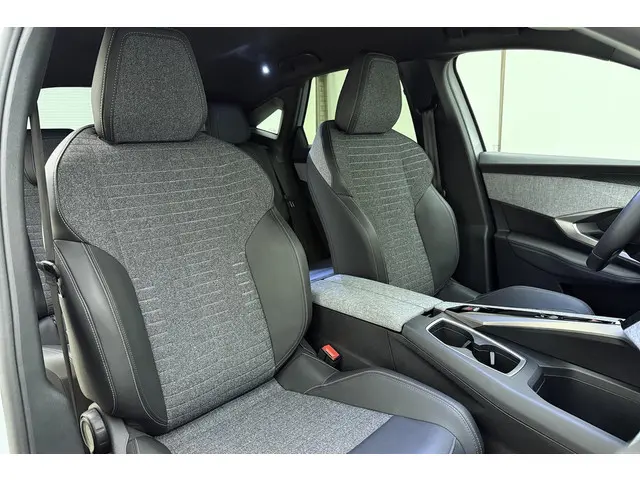 Peugeot 3008 1.2 Hybrid 145 Allure 2025 Hybride Benzine 13