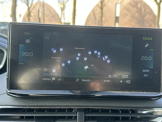 Peugeot 3008 1.6 HYbrid 225 GT 2023 Hybride Benzine 23