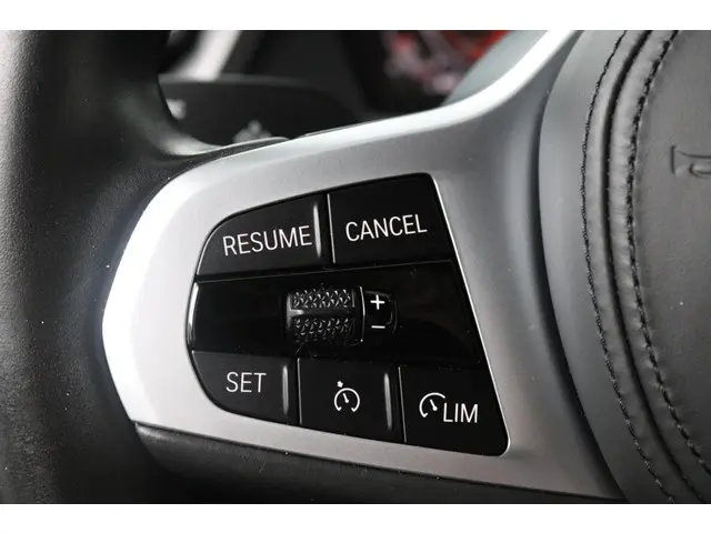 BMW 1 Serie 118i Business Edition 2022 Benzine 27