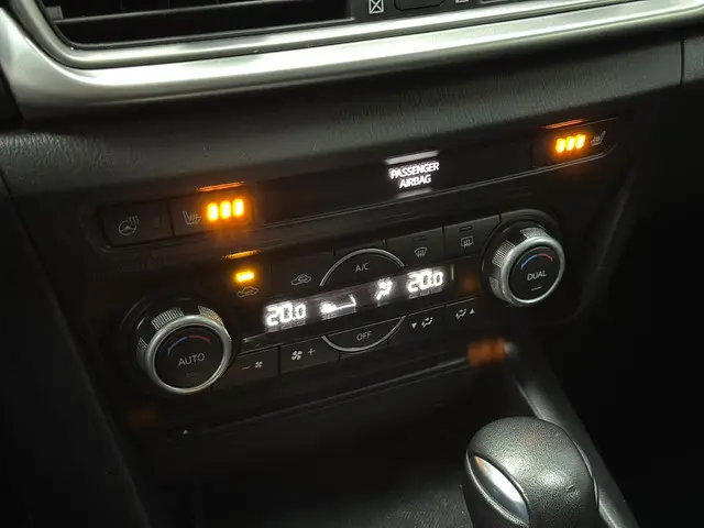 Mazda 3 2.0 SkyActiv-G 120 TS 2018 Benzine 15