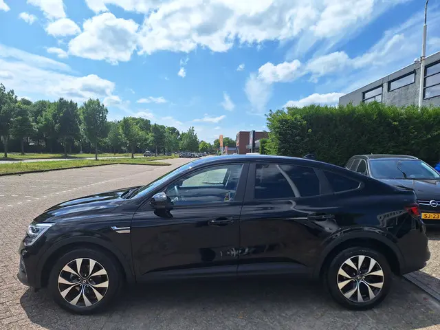 Renault Arkana 1.3 TCe 140 2024 Hybride Benzine 8