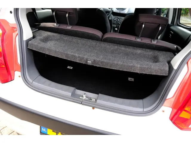 Nissan Pixo 1.0 Look 5-drs Airco|LMV 2012 Benzine 10