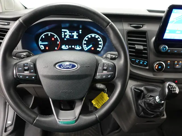 Ford Transit Custom 300 2.0 TDCI L2H1 Trend 2023 Diesel 14