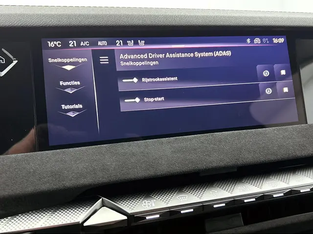 DS DS 4 1.2 PureTech Performance Line+ 2023 Benzine 14