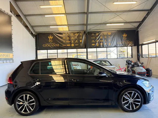 Volkswagen Golf 2.0 TDI Highline 2018 Diesel 4