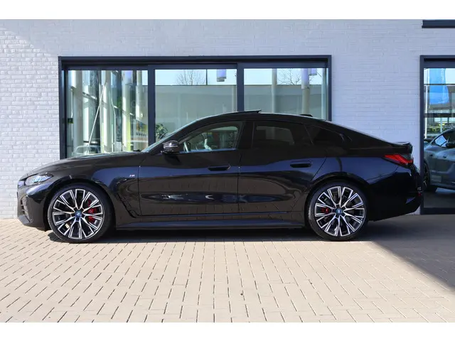 BMW i4 M50 2023 Elektrisch 5