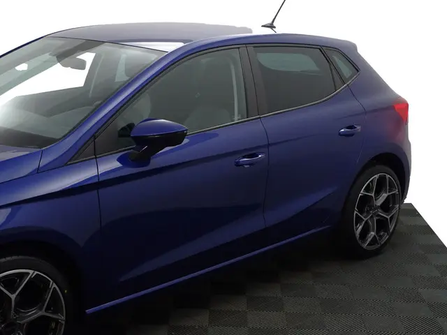 SEAT Ibiza 1.0 TSI Sport Business Intense- 2019 Benzine 23