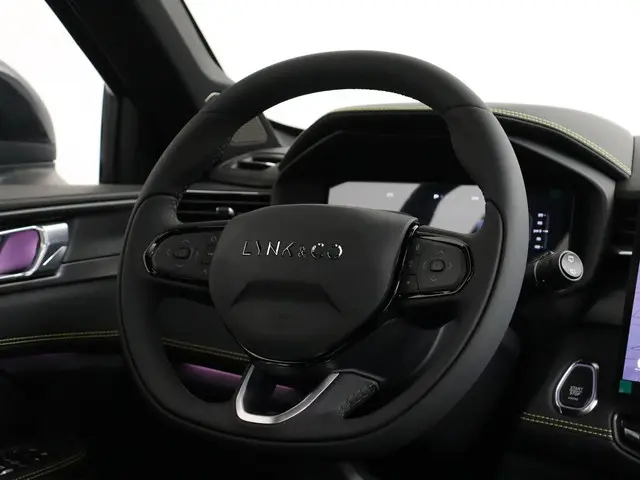 Lynk & Co 01 1.5 More 2025 Hybride Benzine 22