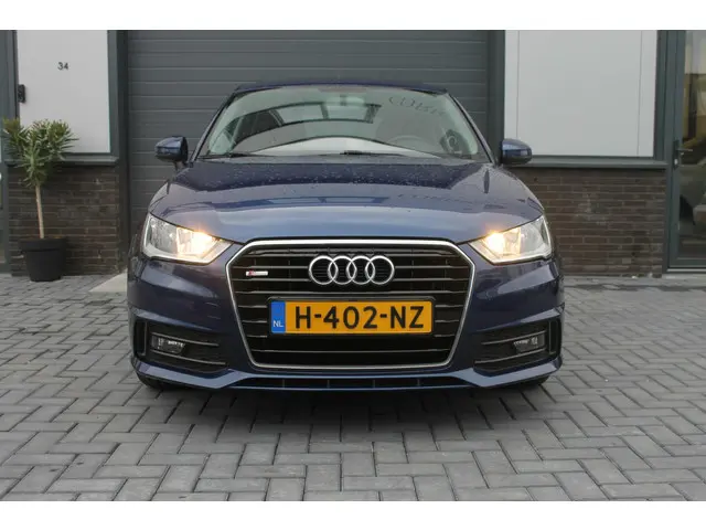 Audi A1 Sportback 1.0 TFSI Advance Sport 2018 Benzine 4