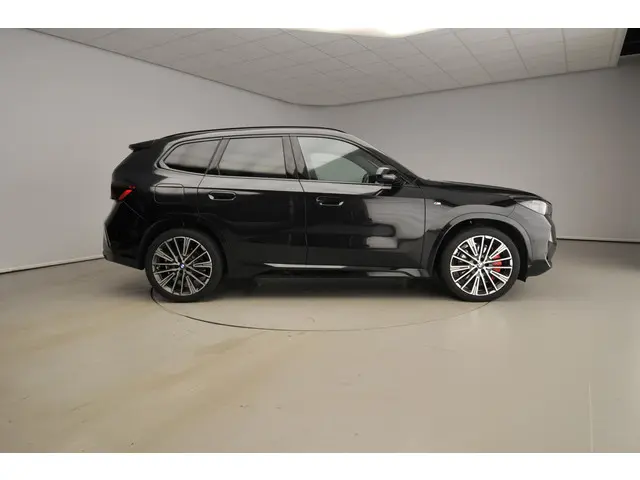 BMW X1 sDrive20i 2025 Benzine 4