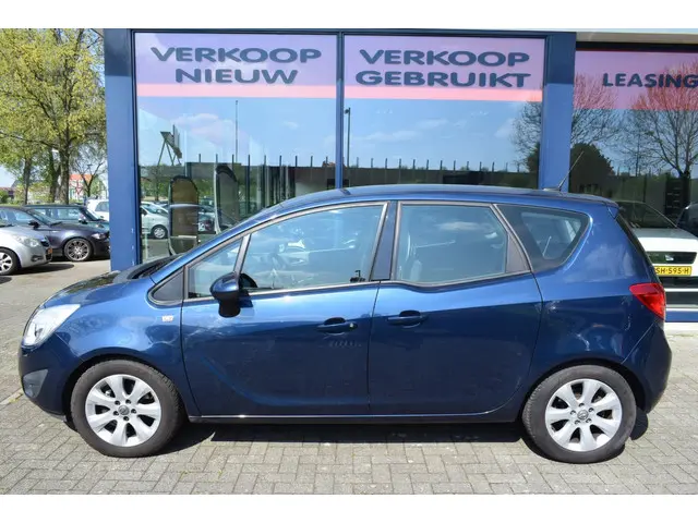 Opel Meriva 2