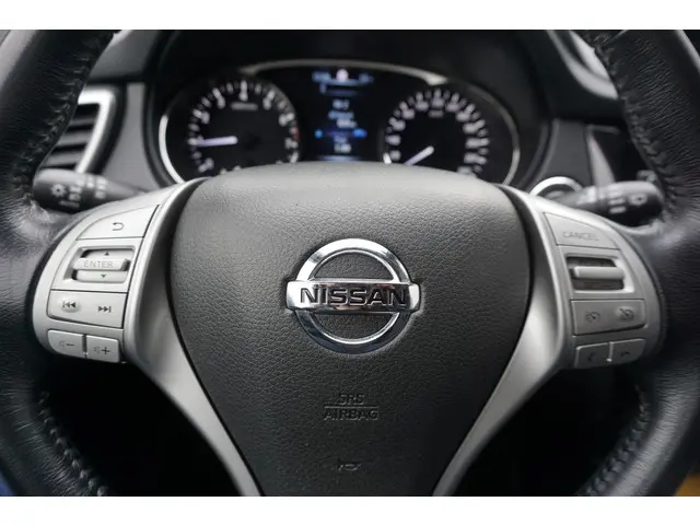 Nissan X-Trail 1.6 DIG-T Connect Edition 2015 Benzine 16