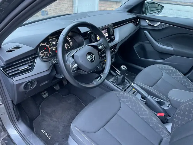 Škoda Scala 1.0 TSI Ambition 2022 Benzine 13