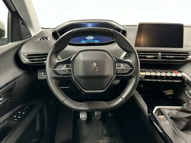 Peugeot 5008 1.2 PureTech Allure 2020 Benzine 16