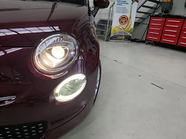 Fiat 500 0.9 TwinAir Turbo Lounge 2018 Benzine 13