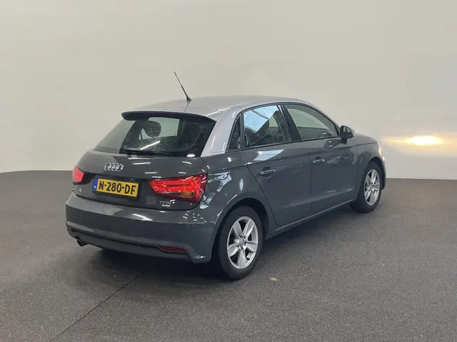 Audi A1 Sportback 1.0 TFSI 2018 Benzine 4