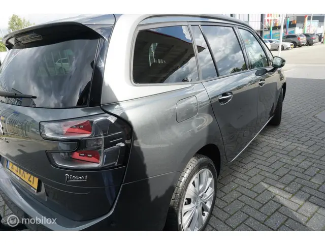 Citroën Grand C4 Picasso 1.6 THP Intensive 2013 Benzine 18