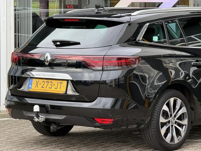 Renault Mégane Estate 1.3 TCe 140 Techno 2023 Benzine 31