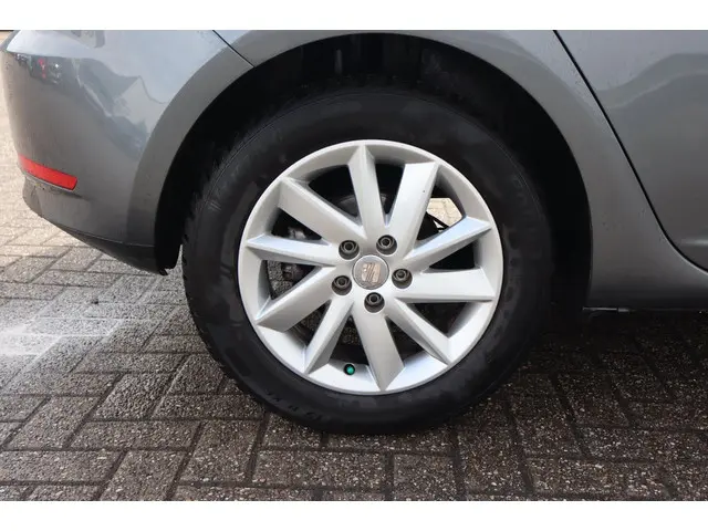 SEAT Ibiza 1.2 TSI Style 2012 Benzine 21