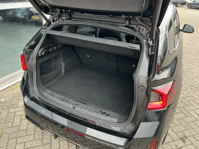 BMW X1 sDrive18i|M-Sport|PANO|HEAD-UP|LED|18"| 2023 Benzine 29