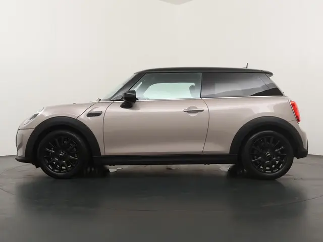MINI Cooper 1.5 Classic 2023 Benzine 12