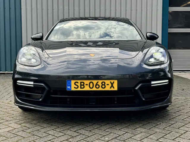 Porsche Panamera 2.9 4 E-Hybrid 2017 Hybride Benzine 8