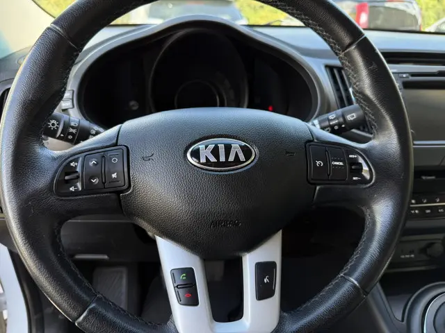 Kia Sportage 1.6 GDI 20th Anniversary 2013 Benzine 21