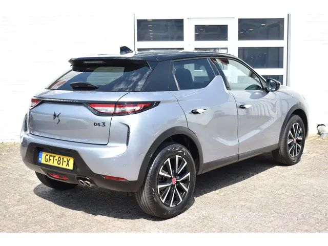 DS DS 3 PureTech 130 EAT8 Performance Line 2024 Benzine 3