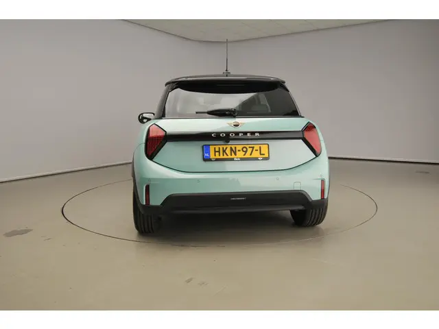 MINI 3-Deurs Cooper C 2025 Benzine 3