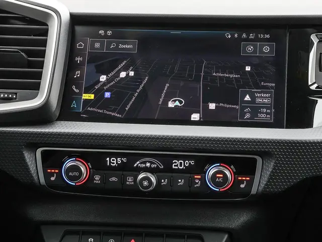 Audi A1 Sportback 30 TFSI 116pk S Edition 2025 Benzine 18