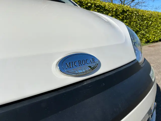 Microcar M.go Brommobiel S Automaat | Leder | 2013 Diesel 25