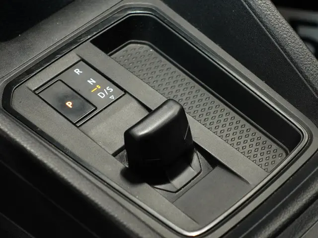 Volkswagen Caddy Cargo Maxi 2.0 TDI Style 2023 Diesel 7