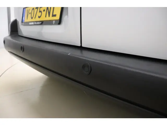 Peugeot Partner 120 1.6 BlueHDi 100 L1 Pro 2018 Diesel 14